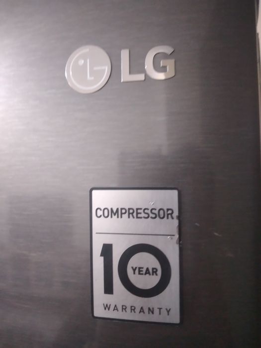 Холодильник LG отличном состояний