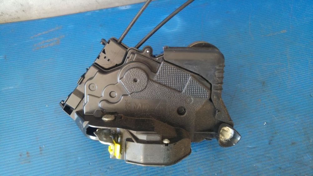 broasca usa stanga fata toyota yaris p9 2005-2014