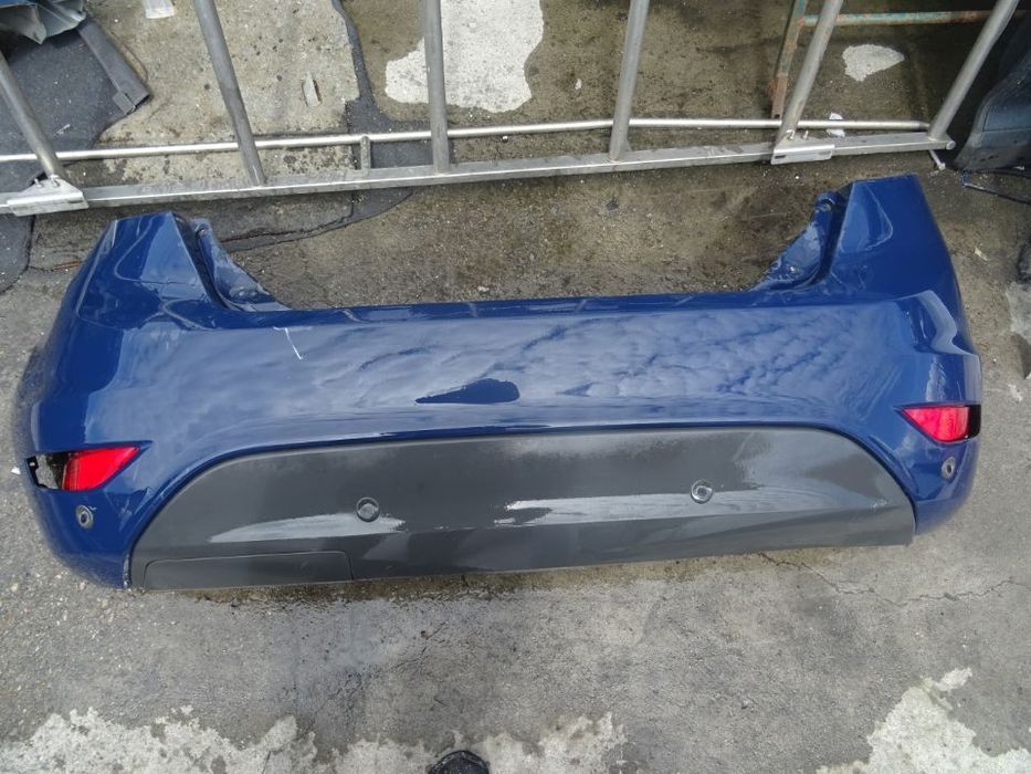 Vand Bara Spate Ford Fiesta din 2009-2016 volan pe stanga cod: 8A61-17906-A
