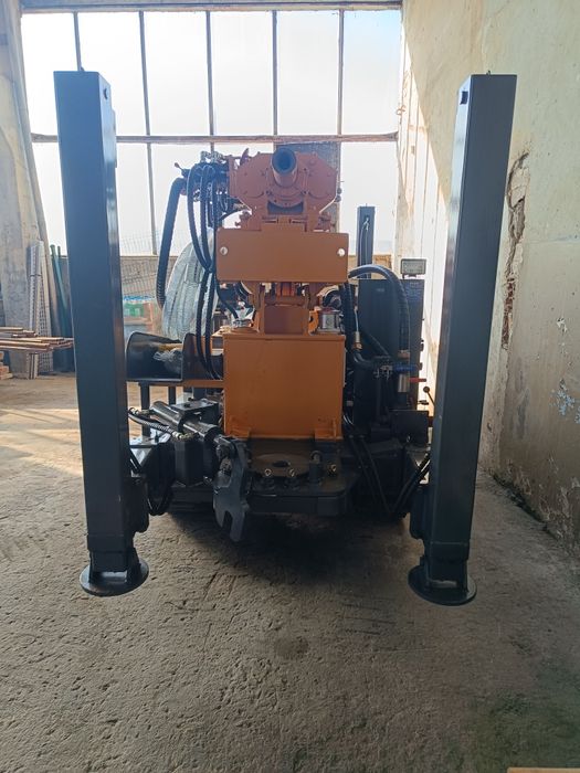 Продавам професионална сондажна машина