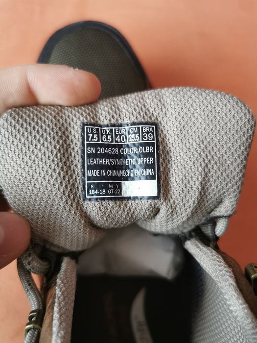 Skechers - Ghete Arch Fit Dawson