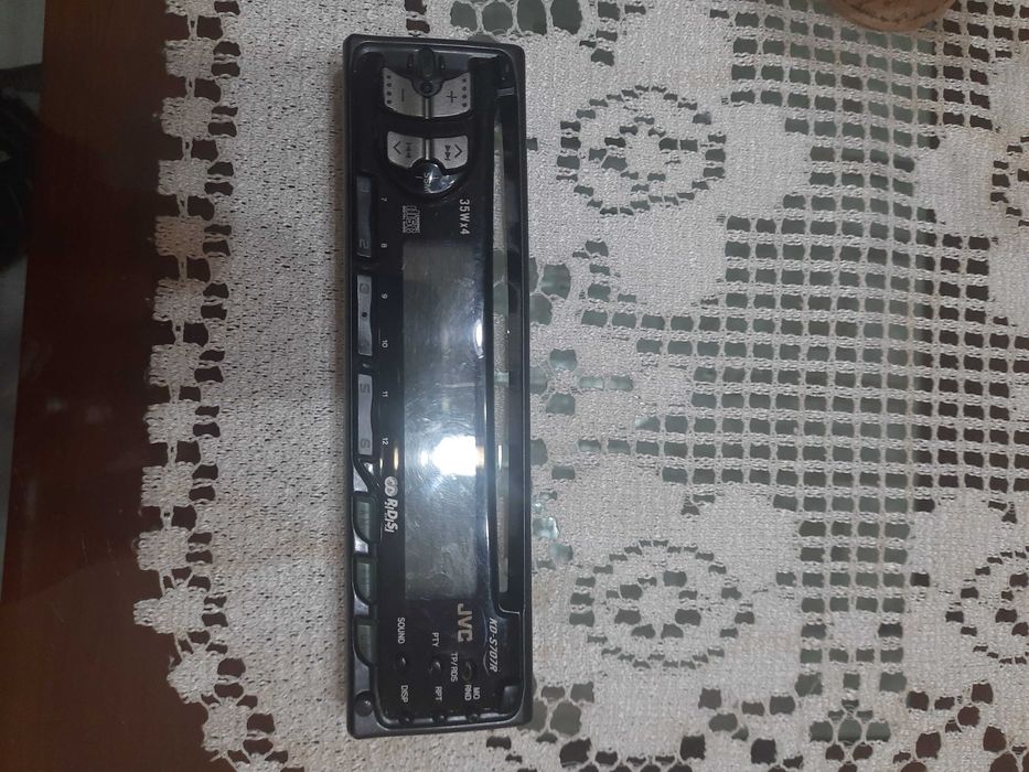 Продавам панел за автокасетофон JVC -KD-S707R