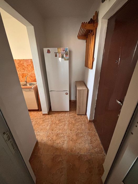 Vand apartament doua camere in cartierul 23 tulcea