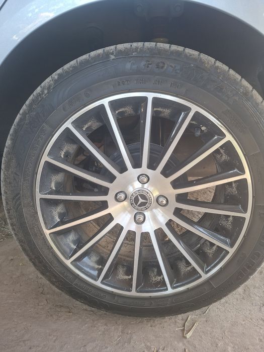 Goodyear R17.215/55 diska balon