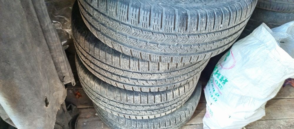 Продам резину на 15 с дисками
