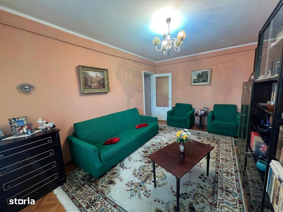 vand apartament cu 2 camere M19 pret 60.000 euro neg