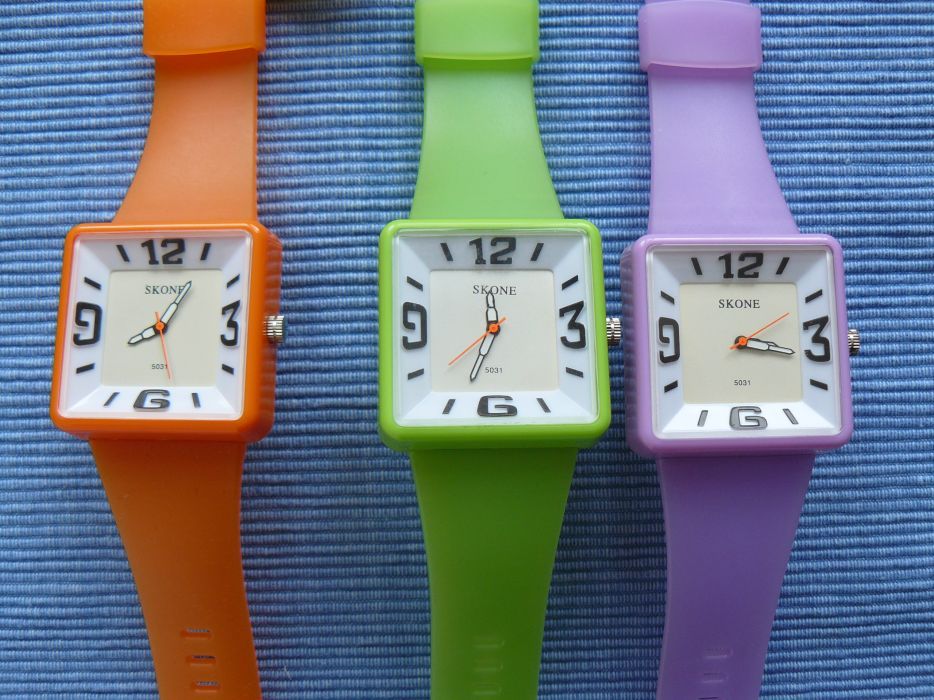 Ceas Dama/Unisex "SKONE" mecanism Quartz curea silicon