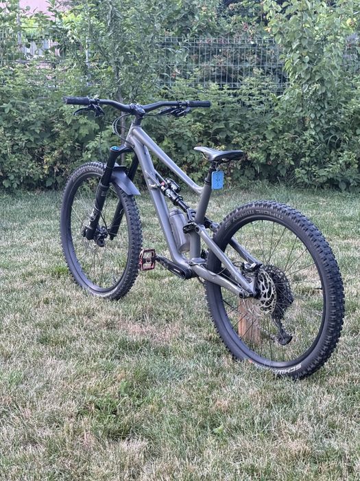Specialized status 140 2022