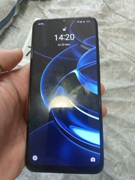 Oppo a 78. 8/256.