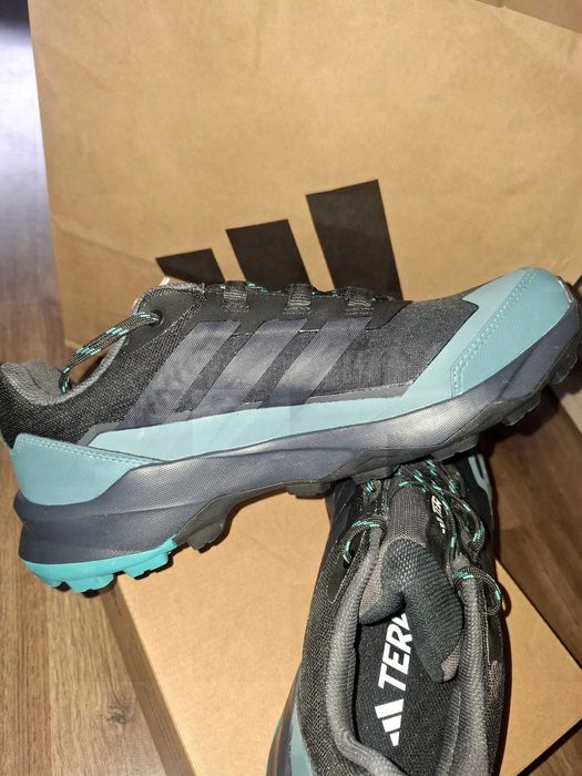 Маратонки Адидас Terrex