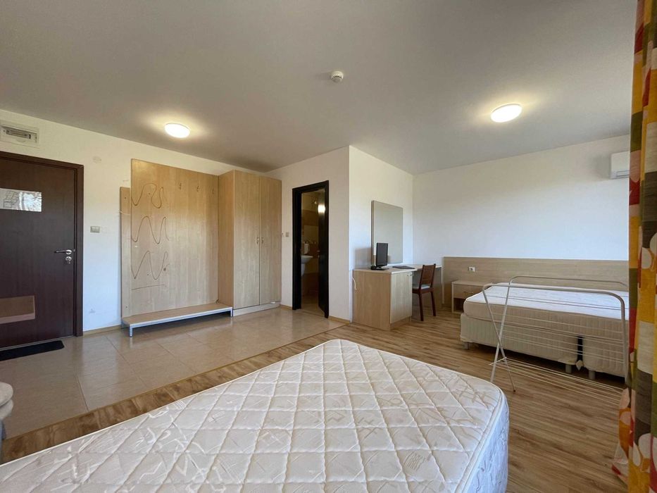 Продава се Едностаен апартамент в к.к. Слънчев бряг - 45 кв.м за 1167 €/кв.м - Снимка #3