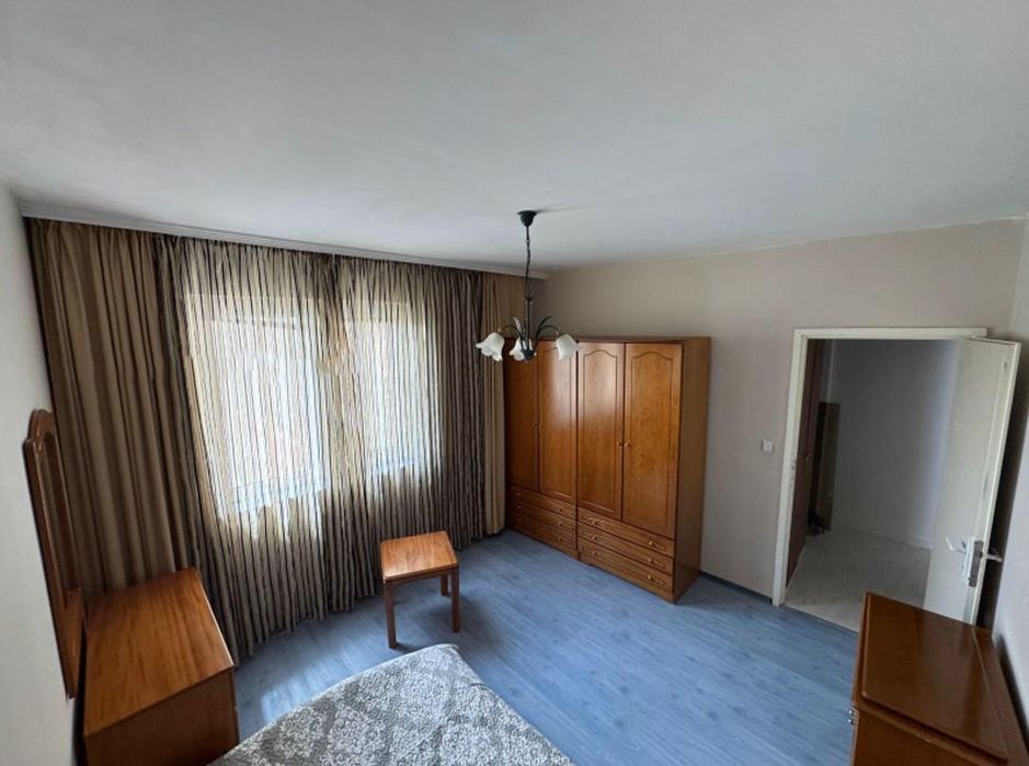 Дава се под наем Тристаен апартамент в София, Дружба 1 - 97 кв.м за 715 € - Снимка #2