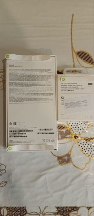 продам iPhone 14