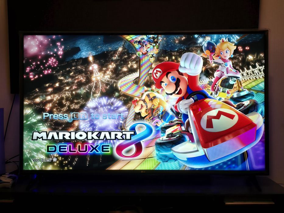 Продавам телевизор LG 55 инча