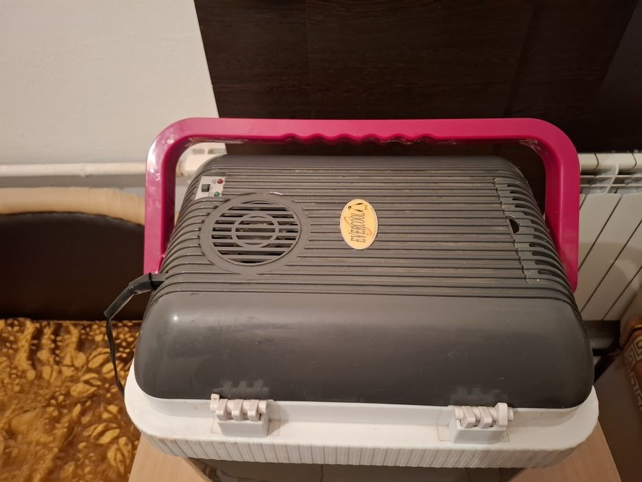 Переносной холодильник