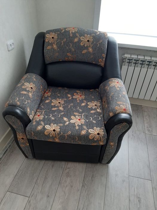 Продам угловой диван