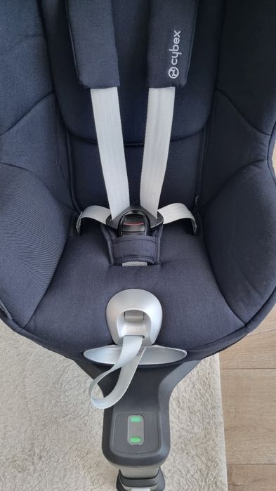 2 Scaune auto Cybex Platinum Sirona Zi copii 0-4 ani, model rotativ, stare foarte buna