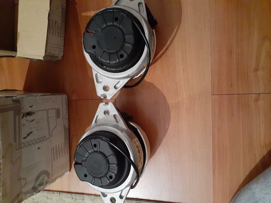 Подушки двигателя мерседес W166 ML X166 GL