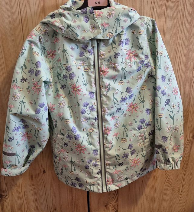 Geaca impermeabila 122