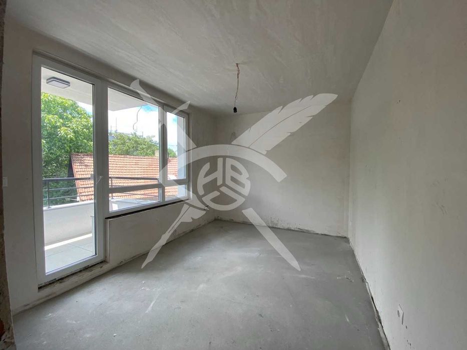 Продава се Тристаен апартамент в София, Овча купел - 106 кв.м за 2004 €/кв.м - Снимка #3