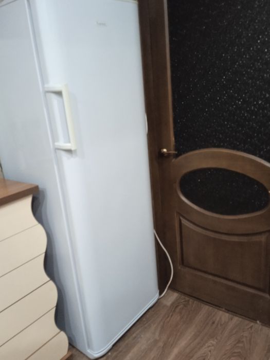 Продам морозильную камеру Бирюса.