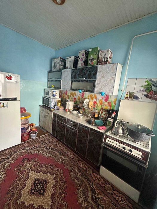 Hovli sotiladi Yakkasaroy tumanida