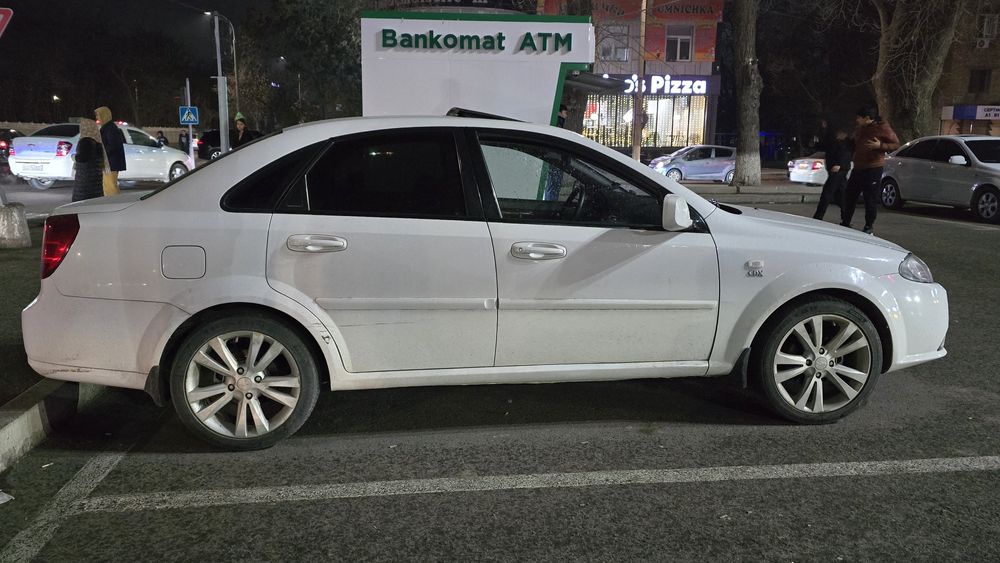 Chevrolet Lacetti Gentra 1.5L  2014
​Йили: 2014
​Коробка: Автомат