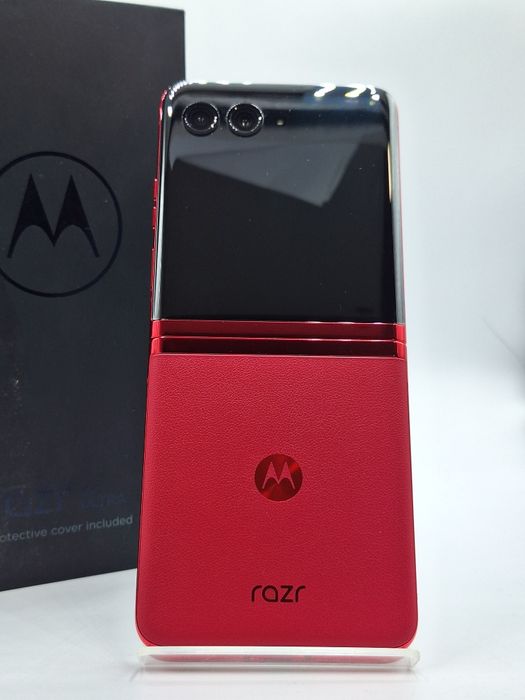 Amanet Lucky Gold VITAN / Motorola Razr 40 Ultra 256 Gb 8 Gb ram Factura/Garantie #54864