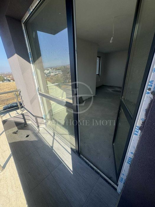 Продава се Тристаен апартамент в с. Белащица, Област Пловдив - 102 кв.м за 1400 €/кв.м - Снимка #11