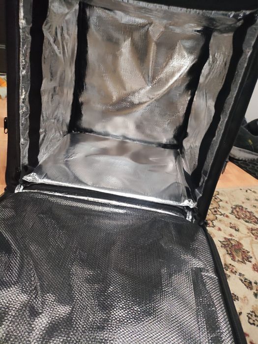 Продается термосумка WOLT