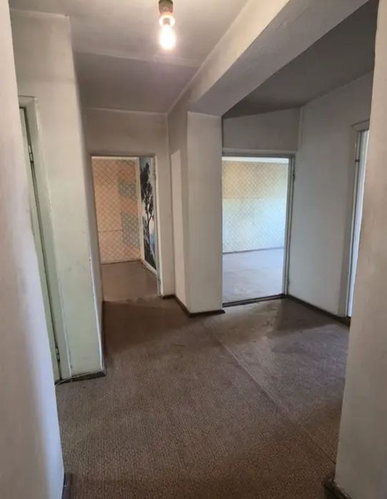 продам 3-х ком. 72кв. 3мкр. 2-этаж