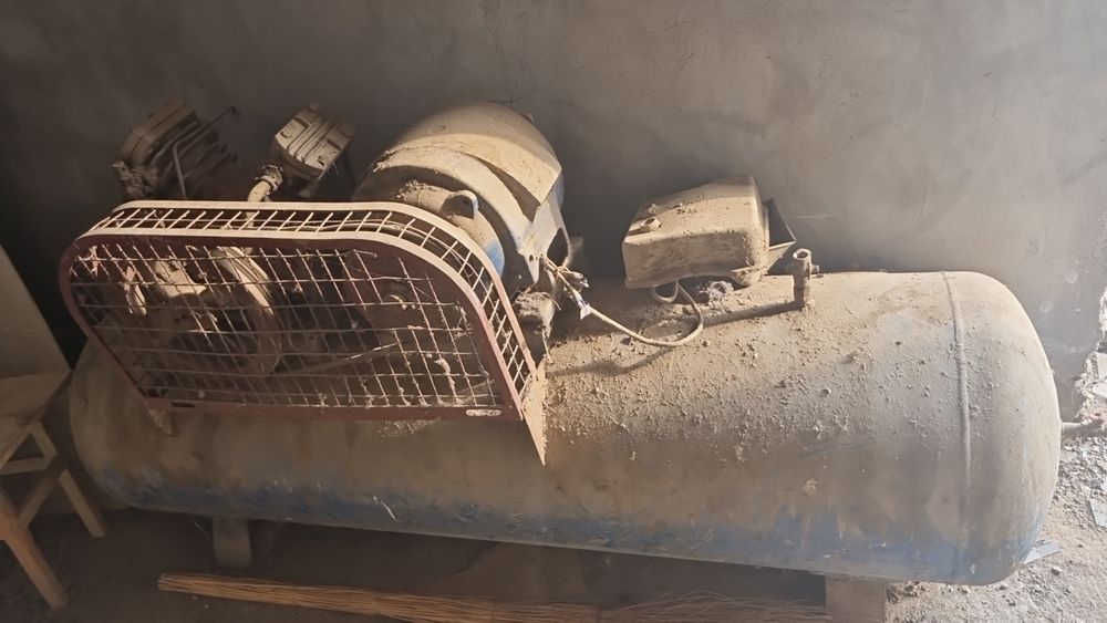 Компрессор100000