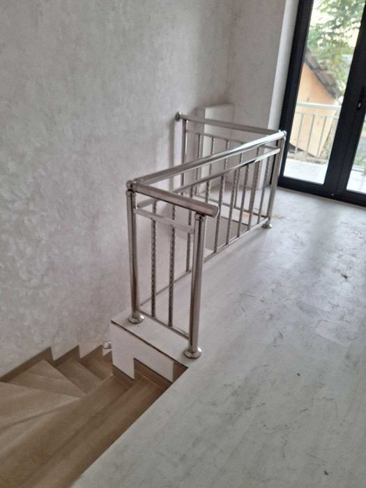 Hovli sotiladi 1,25 sotix yangi 5 xonalik