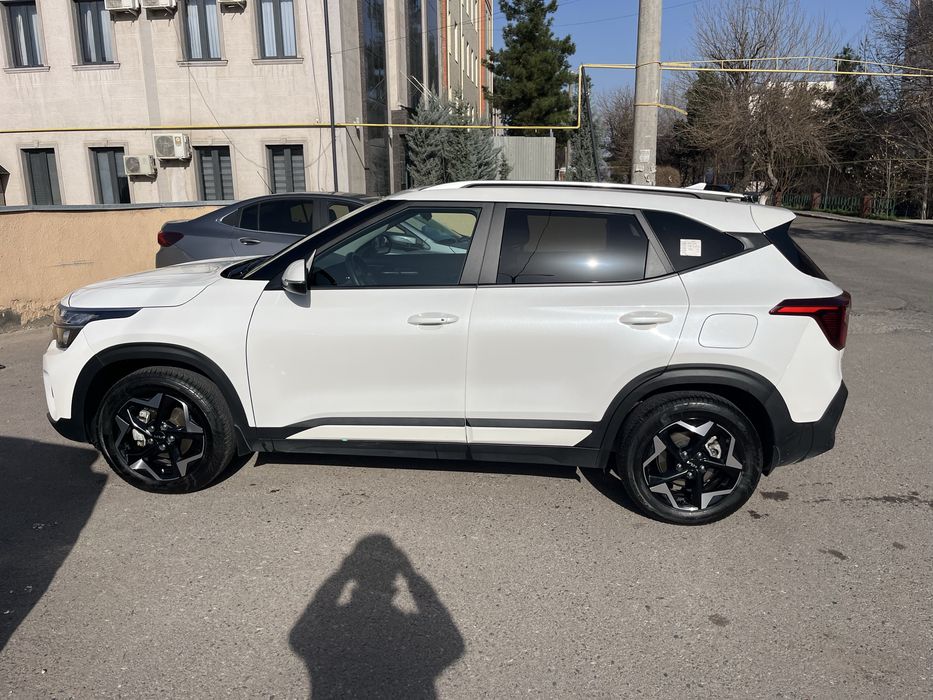 Kia Seltos 2023. Style накдга