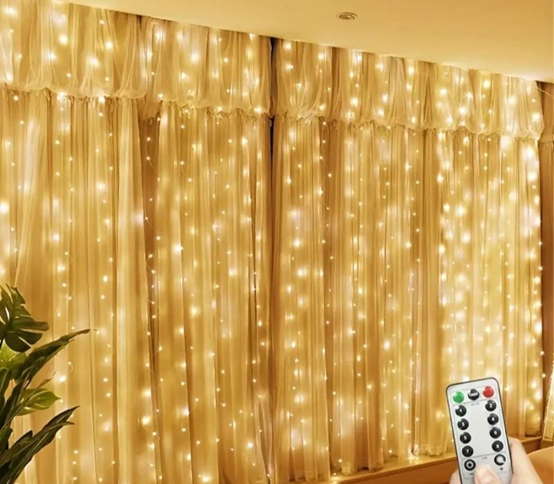 Leduri lumina calda 3x3M