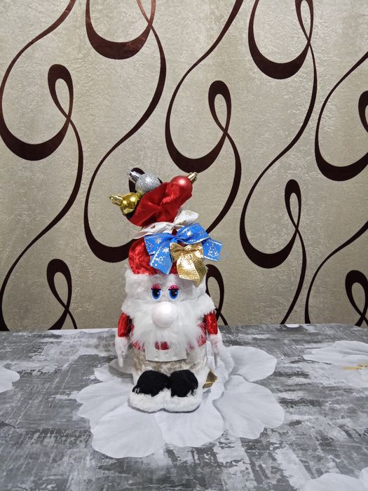 Продам дед мороза под ёлку