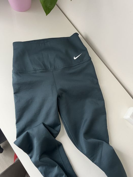 Дамски клинове Nike