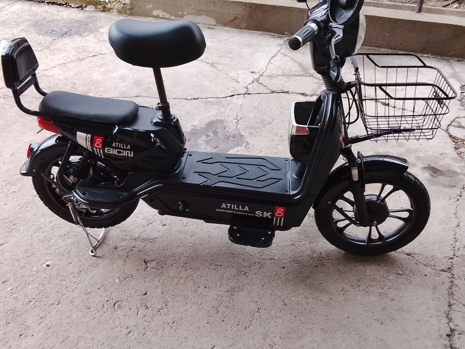 Электроскутер продаю