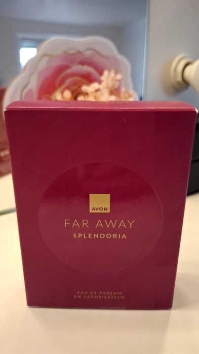 Apa de parfum Far Away Splendoria