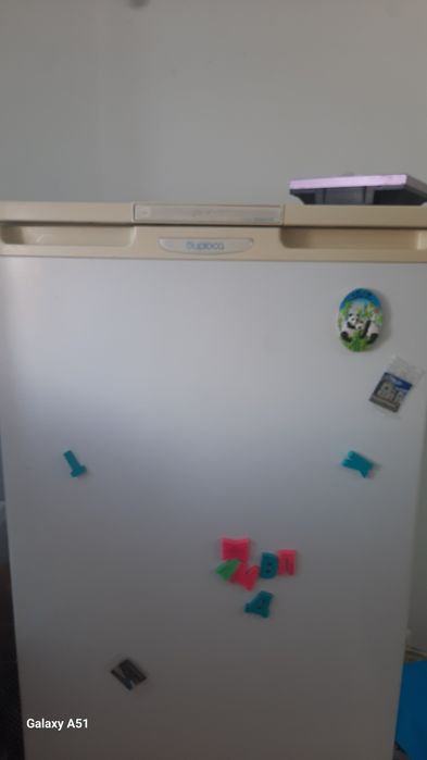 Продам холодильник