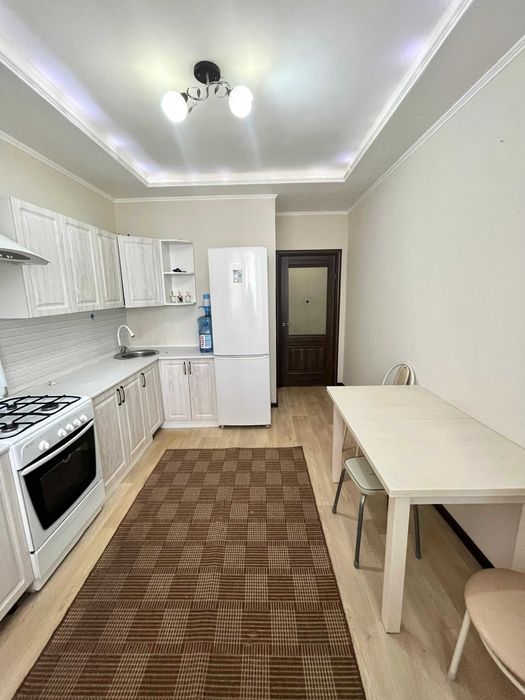 Продаётся 2 комн квартира