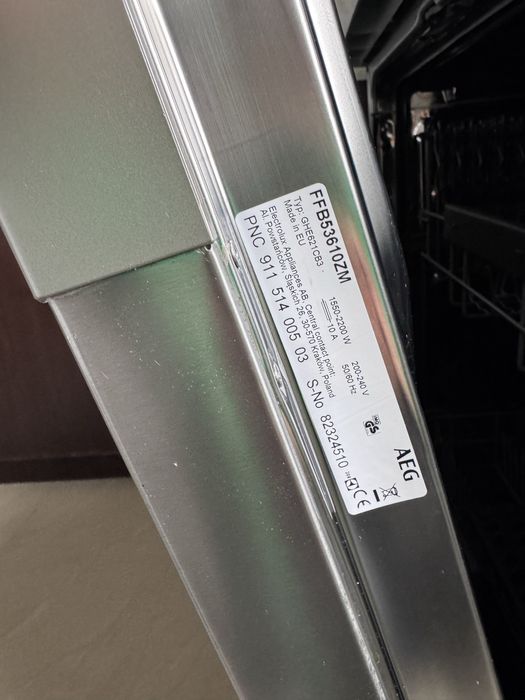 Свободностояща съдомиялна AEG