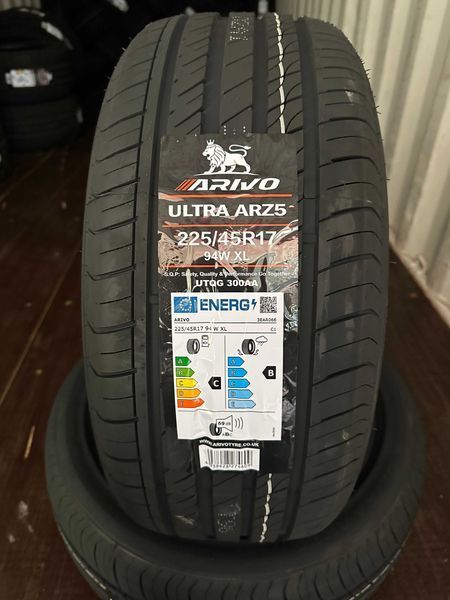 Летен спорт пакет ARIVO 225/45R17 245/40R17 НОВ DOT  2254517  2454017
