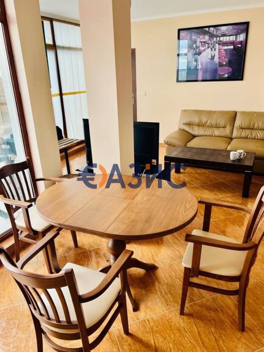 Голям 3-стаен в комплекс Хелиос, Свети Влас, 150кв. м., цена 170 000