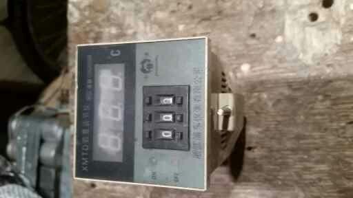 Контроллеры температуры;давления.