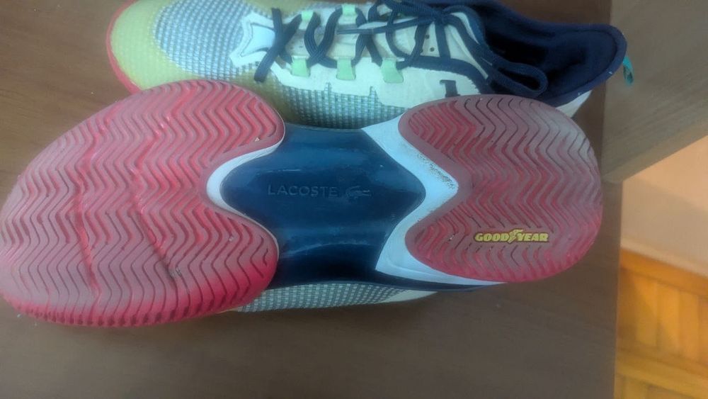 Кроссовки lacoste