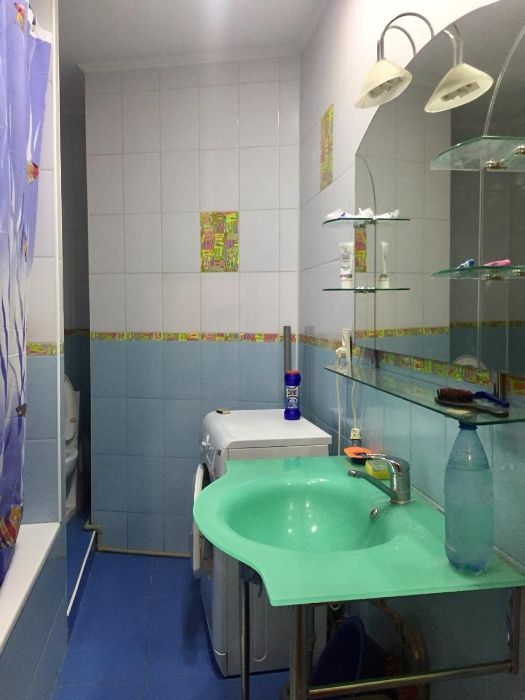 Сдам 3 км. квартиру, пр. Кунаева