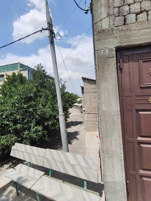 Продается дом с участком 6 соток (Агрошкола) в Мирзо-Улугбекском район
