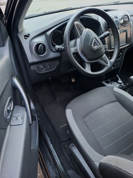 Logan MCV Stepway 0.9 CC Automat