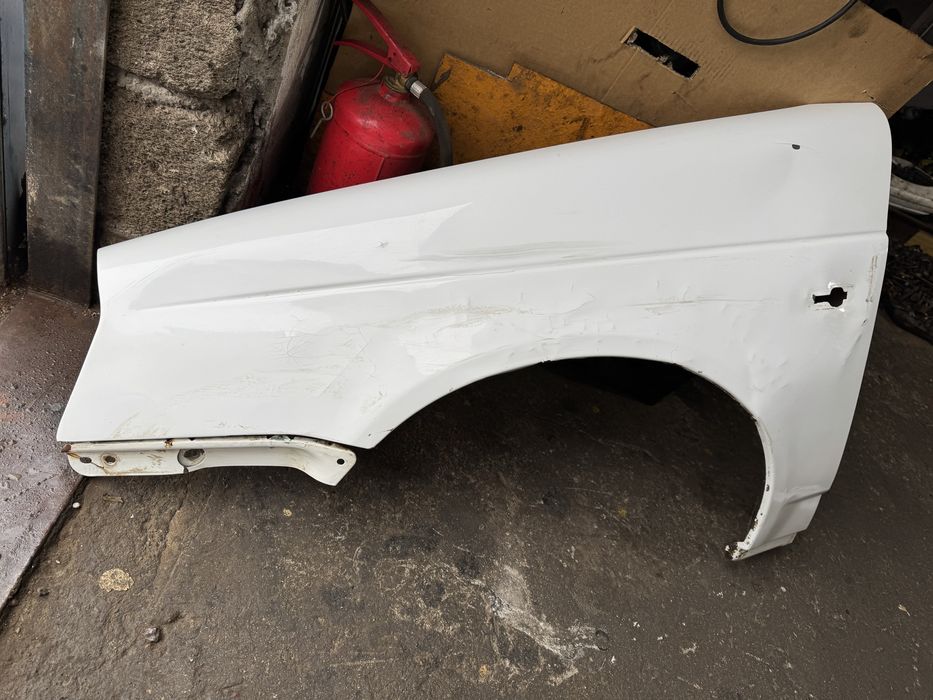 Левое крыло приора